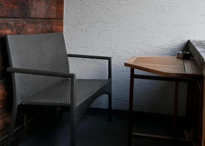 - Sleeps 3 - Balcony - Garden Feldkirch